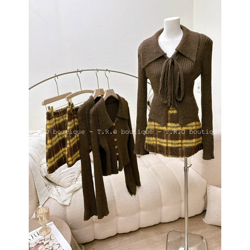 Set áo len thứt eo + chân váy lông chữ A