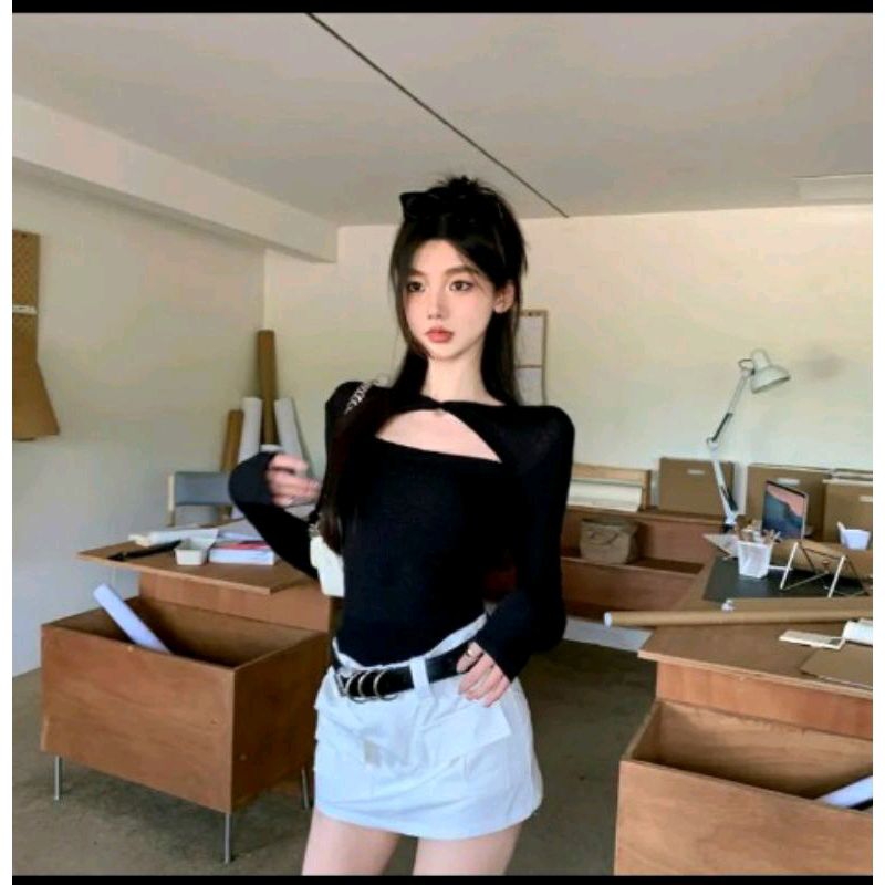 Áo thun tay dài xoắn ngực sexy dáng ôm chất vải dày dặn
