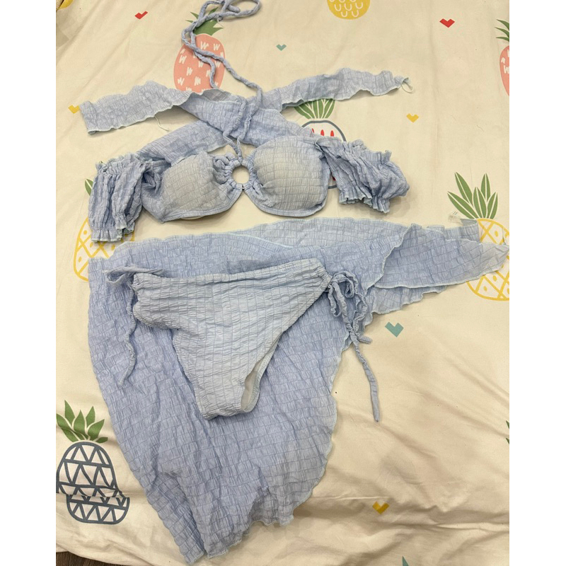 Set Bikini xanh dương bẹt vai 3 món P2P