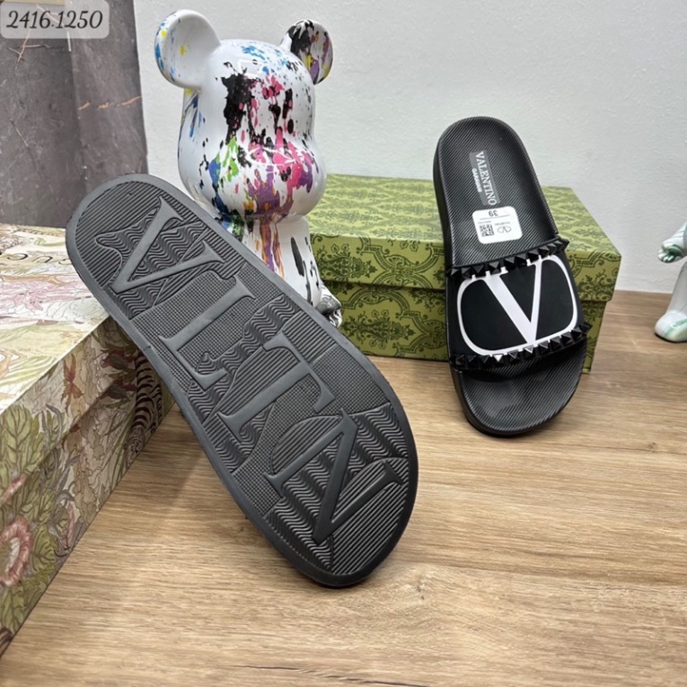 Dép VLTN qai ngang dành cho nam - dép VLTN đinh độc lạ