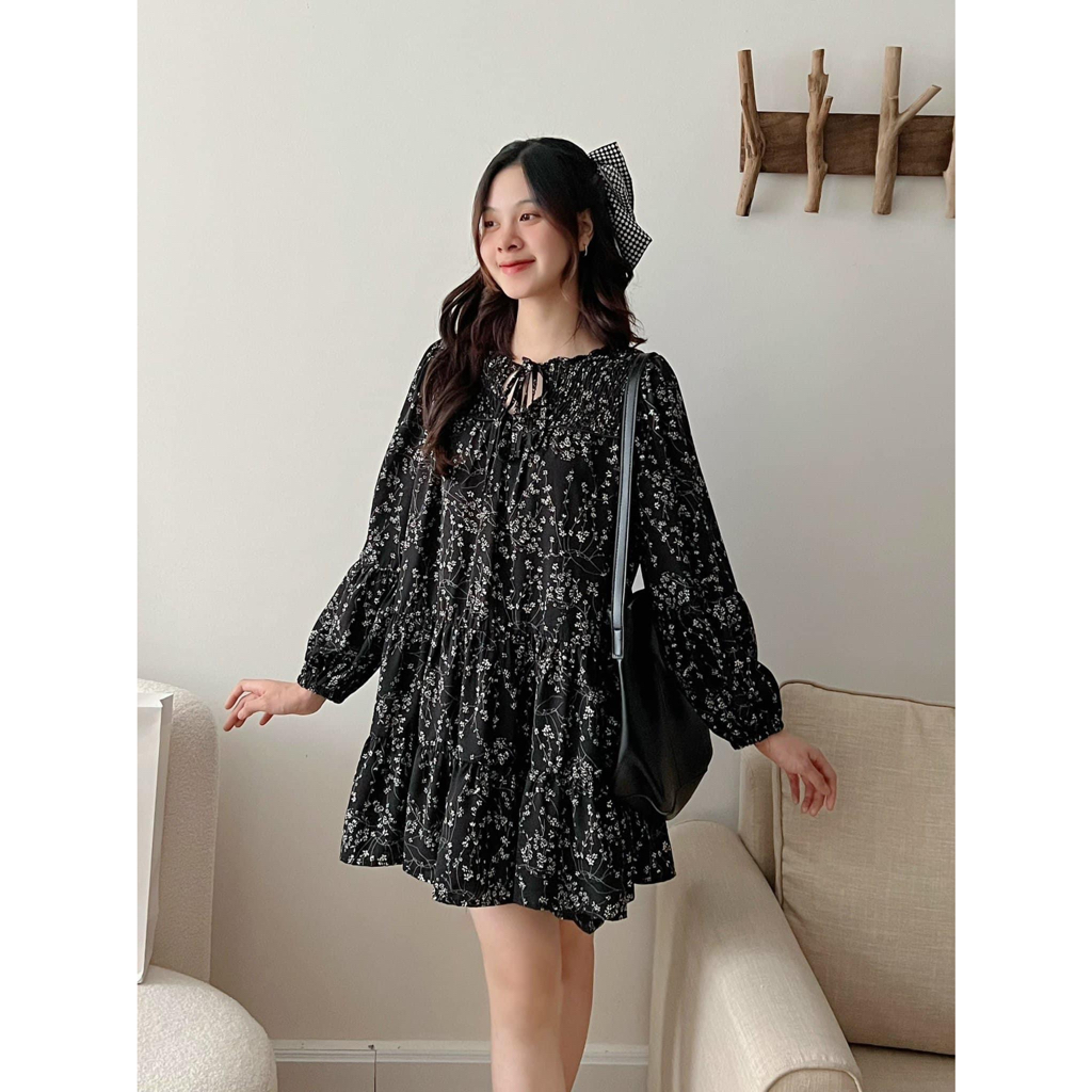 Đầm babydoll hoa nhí dài tay dáng vintage