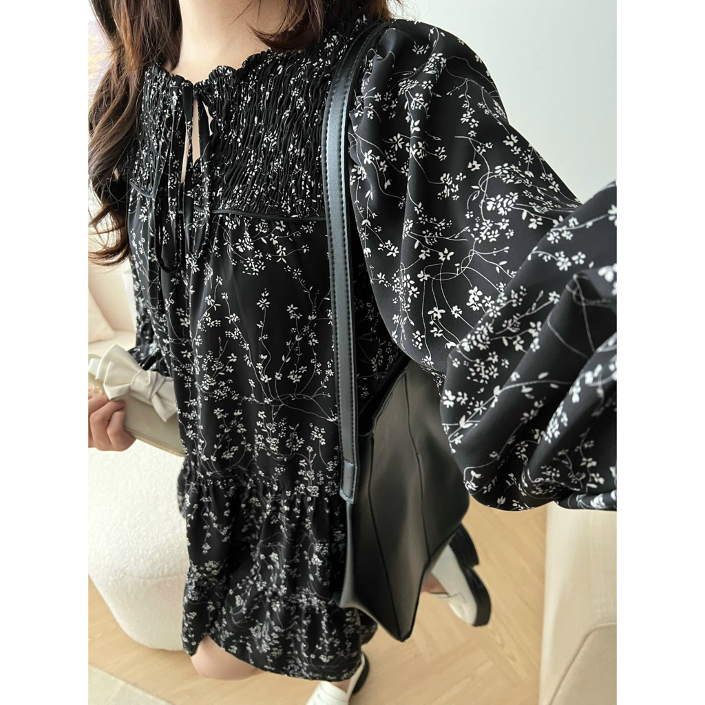 Đầm babydoll hoa nhí dài tay dáng vintage