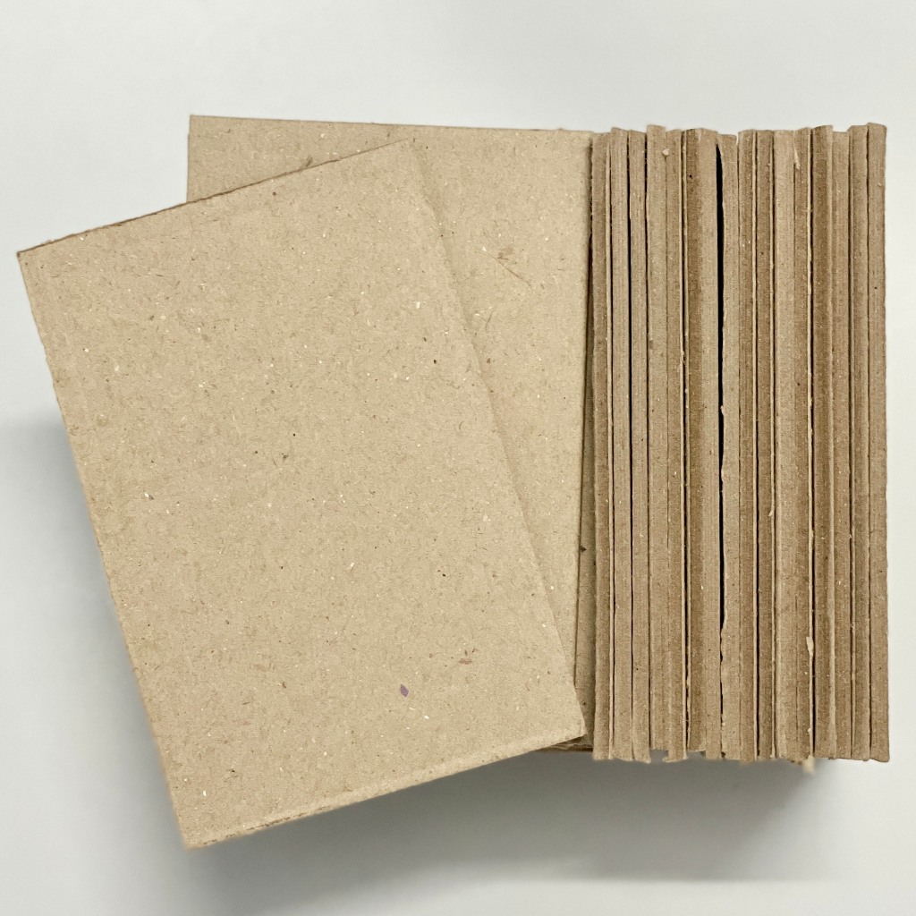 1 Cặp 2 Tấm Bìa Carton Lạnh 8x12cm chuyên dụng để gói và ship thẻ bài, photocard, thẻ cầu thủ, ảnh anime, card bo góc