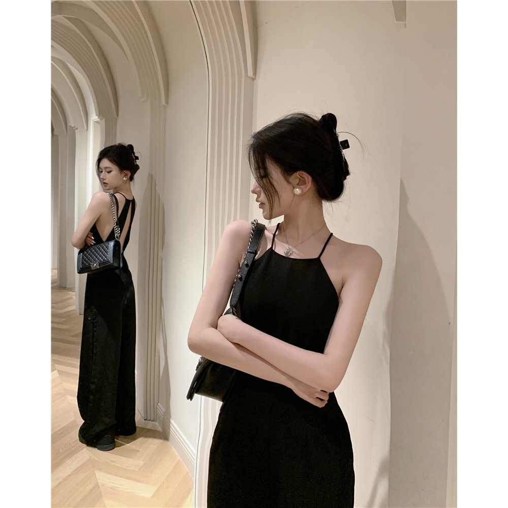 Jumpsuit đen dáng dài cố yếm khoét lưng - MS237