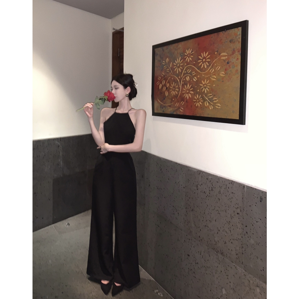 Jumpsuit đen dáng dài cố yếm khoét lưng - MS237