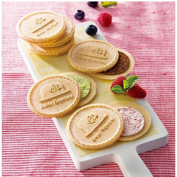 Bánh Quy Nhân Kem Akai Boshi Kukkia Nội Địa Nhật