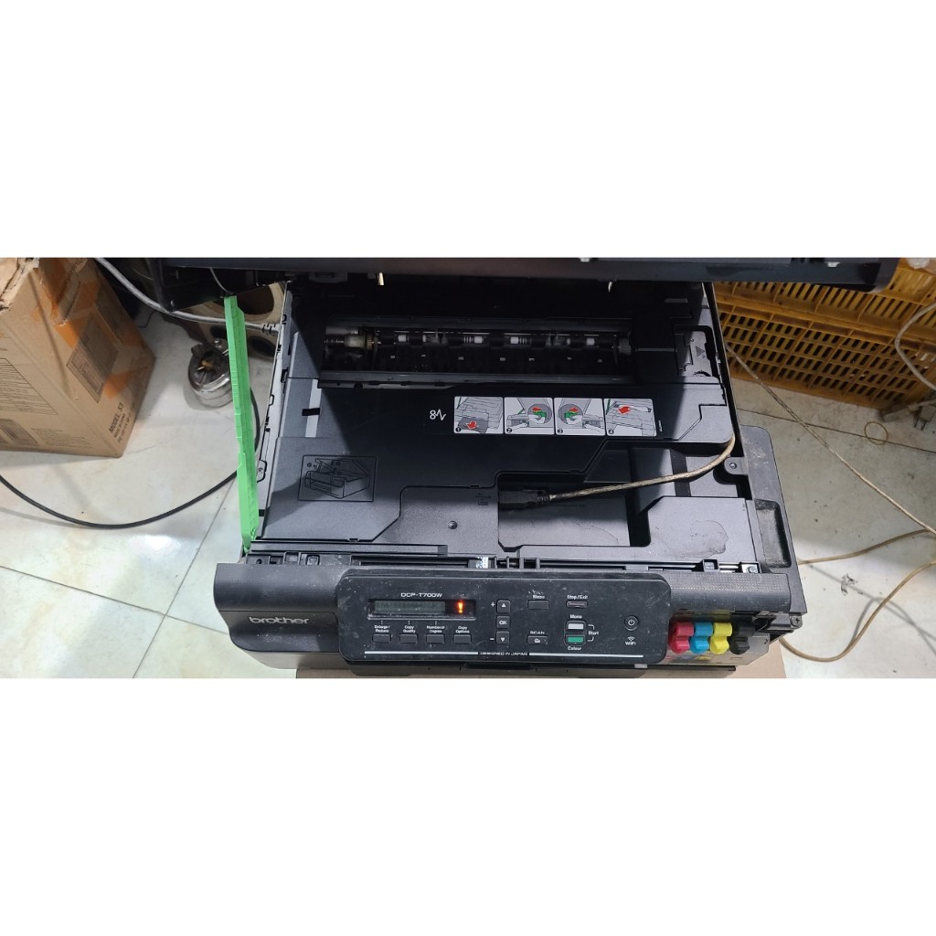 Xác máy in màu Đa Năng , Brother model : DCP T700W lổi bán xác