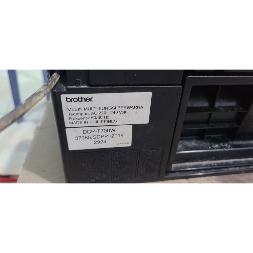 Xác máy in màu Đa Năng , Brother model : DCP T700W lổi bán xác