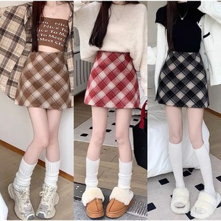 Chân váy dạ kẻ caro chéo form chữ a dáng ngắn