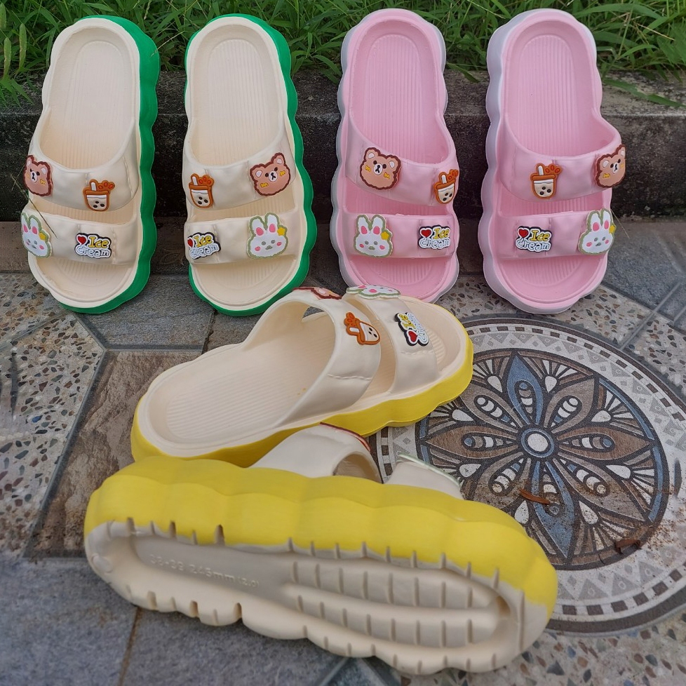 Dép 2 Quai Ngang Lainiki Kèm Ticker Siêu Xinh Đế 3cm Thời Trang Siêu Nhẹ 9016