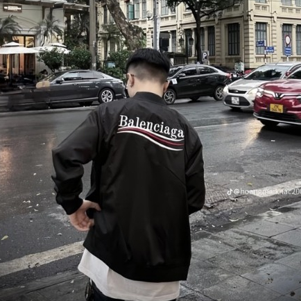 Áo Khoác Bomber 2 Lớp Balenciaga Nam Nữ Siêu Hot - Khoác Gió Chất Dù Dày Dặn Form Dáng Boy Phố Cực Hottrend 2023