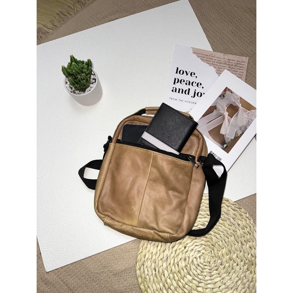 Túi đeo chéo nam da bò sáp thật nhiều màu - 100% da bò thật, BH 3 năm