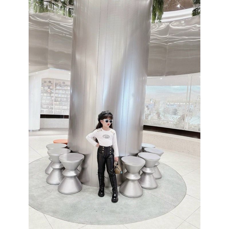 Set bộ quần lgging da bóng siêu chất cho bé gái