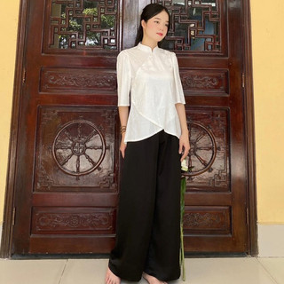 Đồ lam đi chùa nữ - mẫu gấm sẫm chéo cánh sen