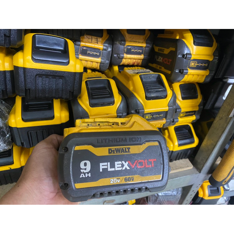 Pin đóng 12Ah dùng dewalt , pin dewalt 12Ah đóng