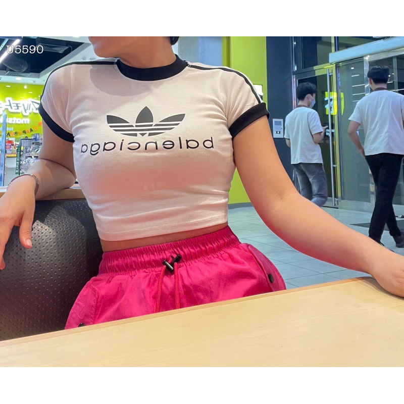 Sét Quần kaky ống suông áo crotop adidas