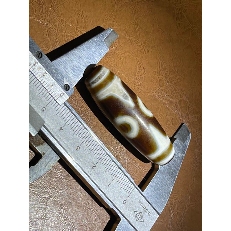 Dzi 2 mắt Tây tạng