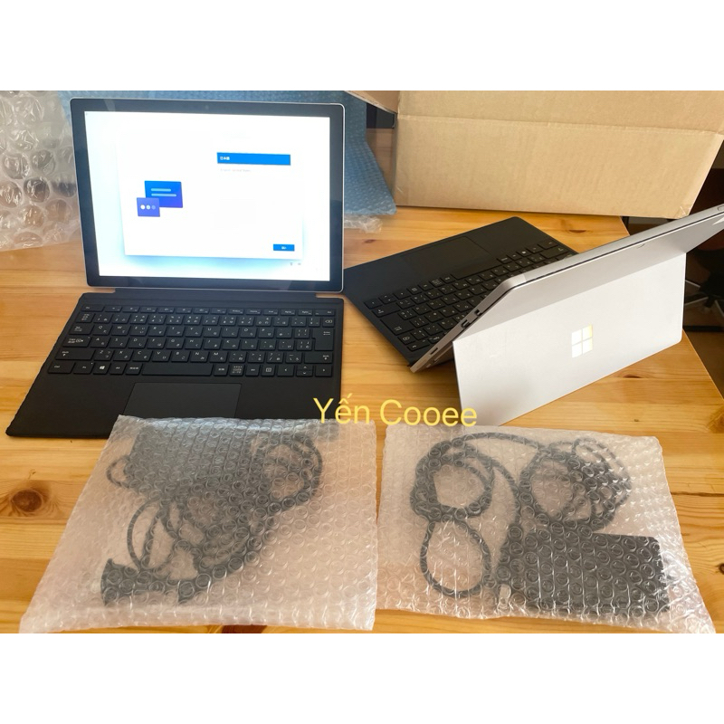 Surface Pro 6 Core i5-8350U Ram8G SSD 128GB