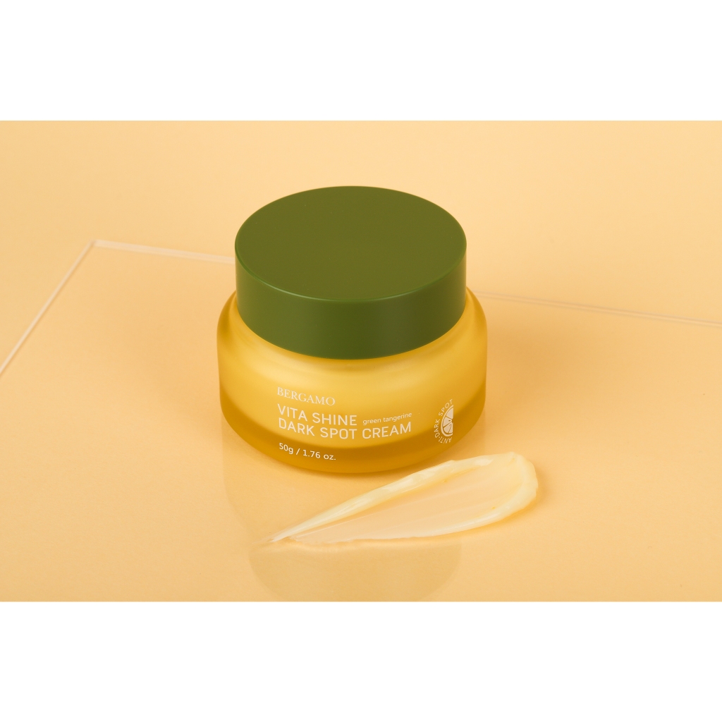 Kem dưỡng chiết xuất quýt xanh Bergamo Green Tangerin Vita làm mờ vết thâm 50g )