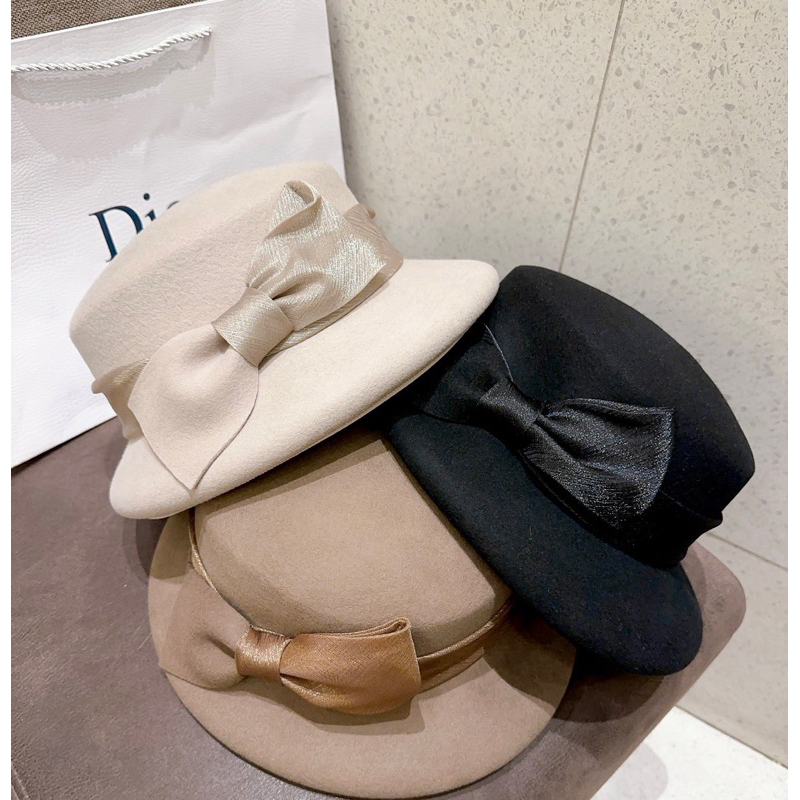 Mũ chuông cụp nơ, hàng quảng châu