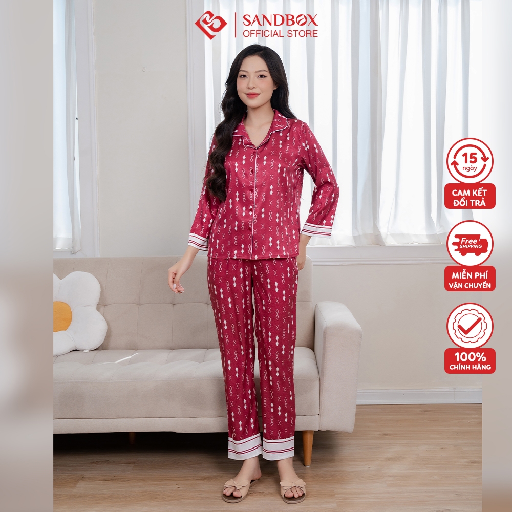 Đồ bộ SANDBOX bộ Pijama thiết kế áo dài quần dài, chất lụa vân xương cá, hoạ tiết hình khối đơn giản, trang nhã BPD23006