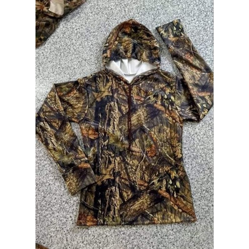 1 áo đi rừng hay đi phượt vải thun chống nắng tốt. shop giao màu ngẫu nhiên