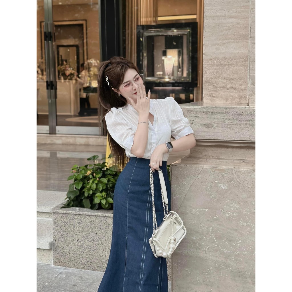 Set bộ đồ nữ áo sơ mi trắng cổ tàu tay phồng mix chân váy jeans đuôi cá tôn dáng với 2 tone màu basic, siêu hot