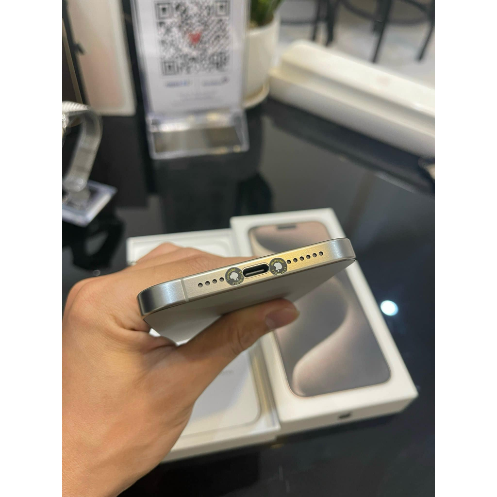 ``siêu phẩm * điện thoại iph 15 prm - seal tháng 11 - 256gb - bảo hành 12 tháng