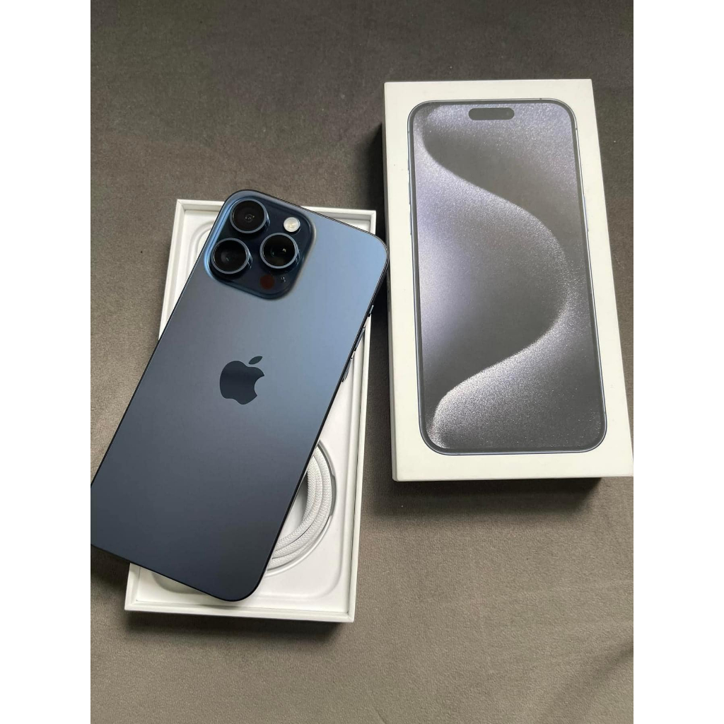 Điện thoại 15 Pro Max 256GB fullbox màu titan - VN/A - Tặng kèm ốp chính hãng