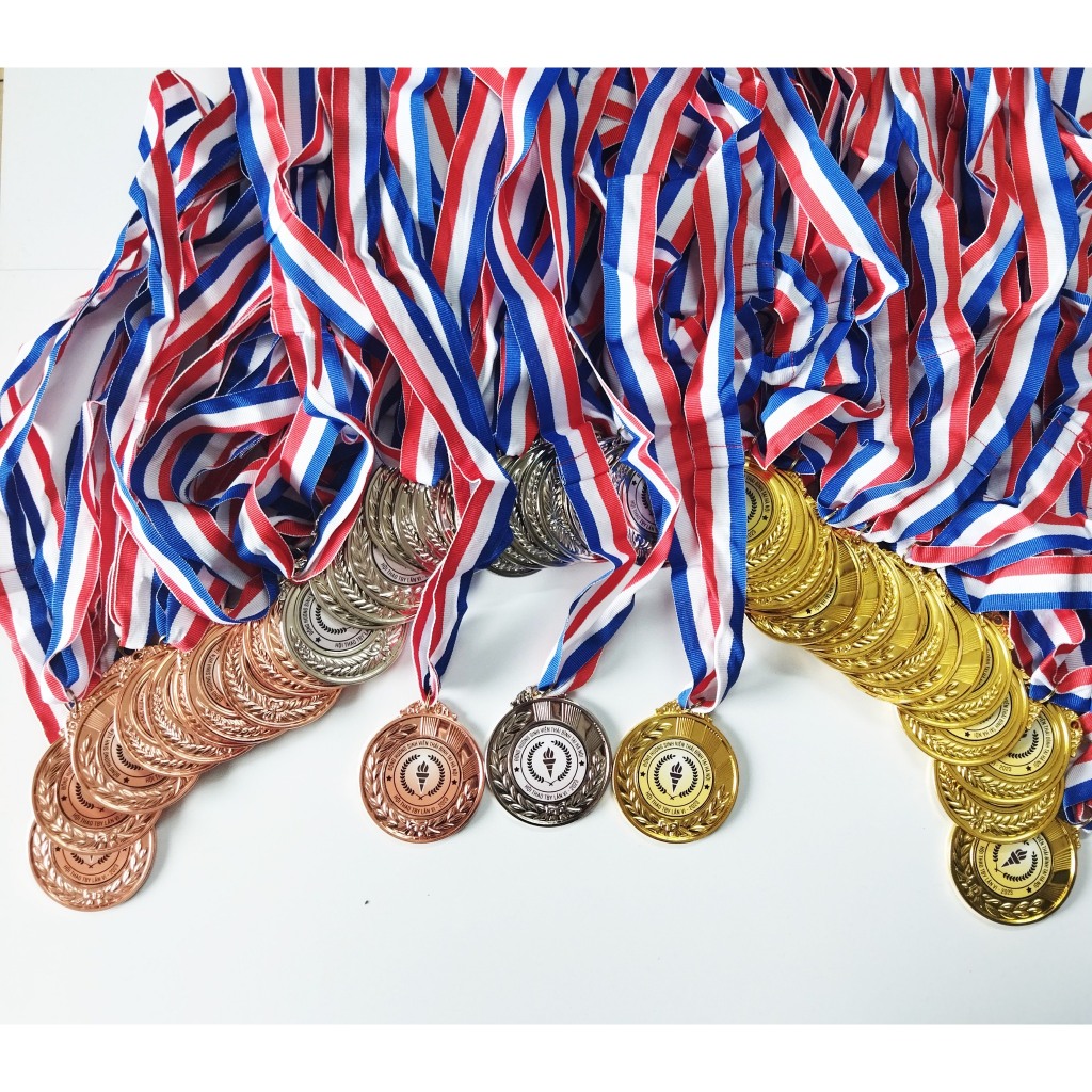 Huy Chương Bông Lúa Giá Rẻ, Huy Chương Trao Giải