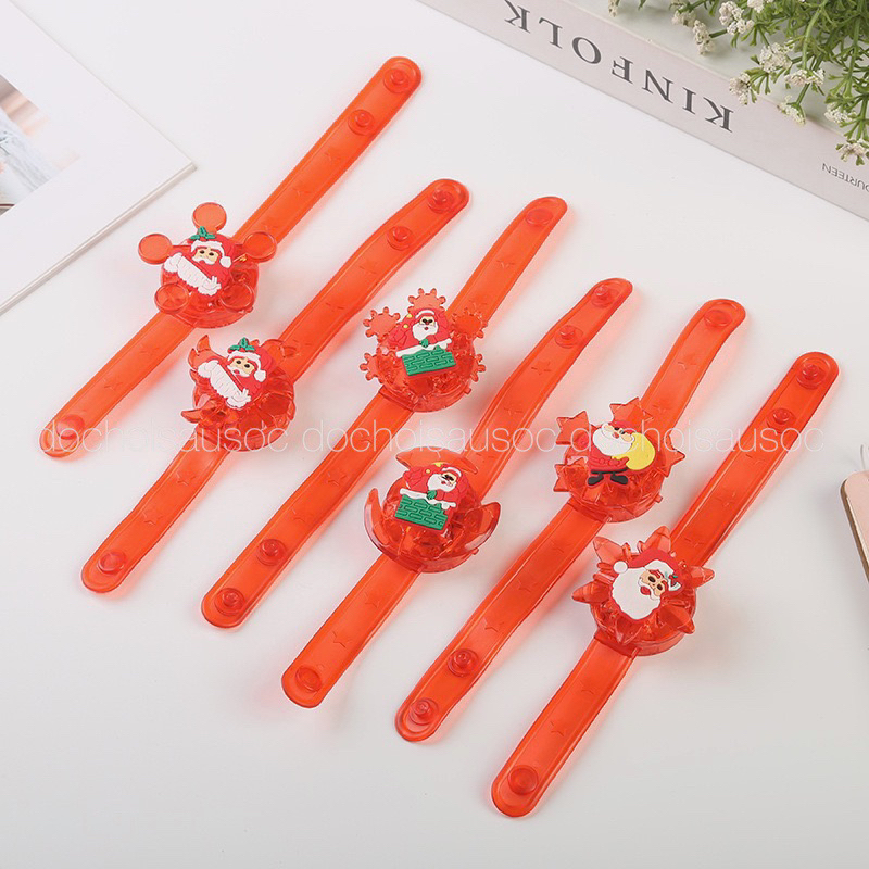 Vòng tay noel phát sáng có đèn, đồng hồ đeo tay đồ dùng làm quà giáng sinh cho bé