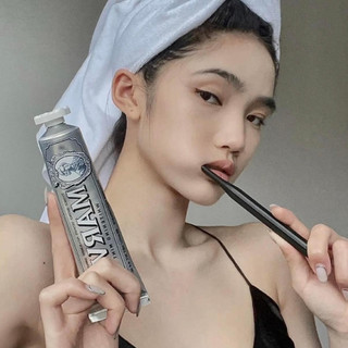 Kem Đánh Răng Marvis Toothpaste