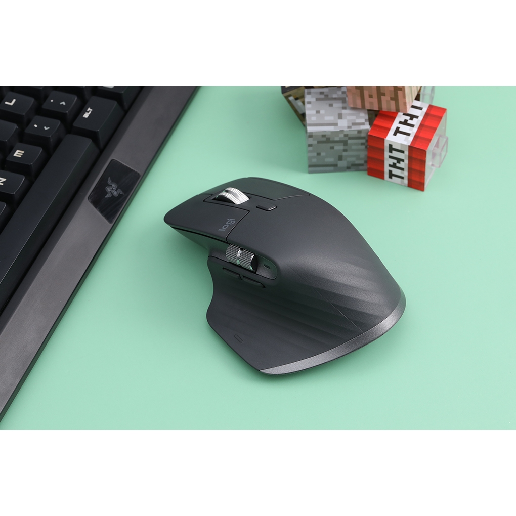 Chuột không dây Bluetooth Logitech MX Master 3s – Yên tĩnh, 8K DPI, Cuộn siêu nhanh, sạc USB-C - Hàng chính hãng