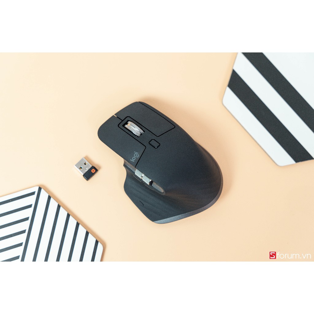 Chuột không dây Bluetooth Logitech MX Master 3s – Yên tĩnh, 8K DPI, Cuộn siêu nhanh, sạc USB-C - Hàng chính hãng
