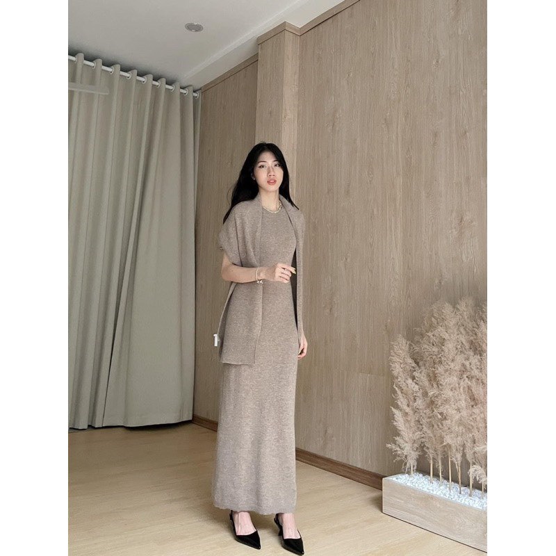 ĐẦM MAXI SÁT NÁCH KÈM KHĂN CHOÀNG