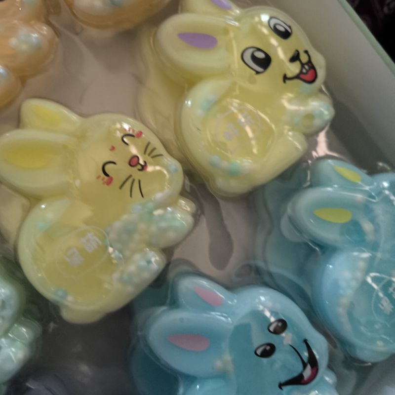 Khay 24 slime sữa hình thỏ ngọc