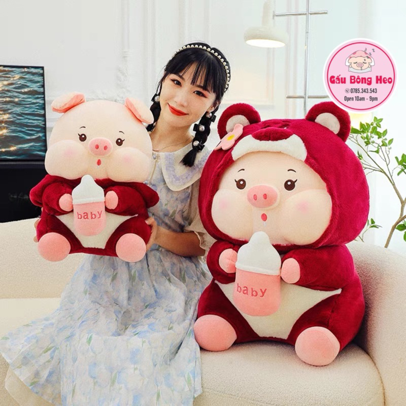 Gấu Bông Heo ôm bình sữa cosplay gấu dâu Lotso đáng yêu