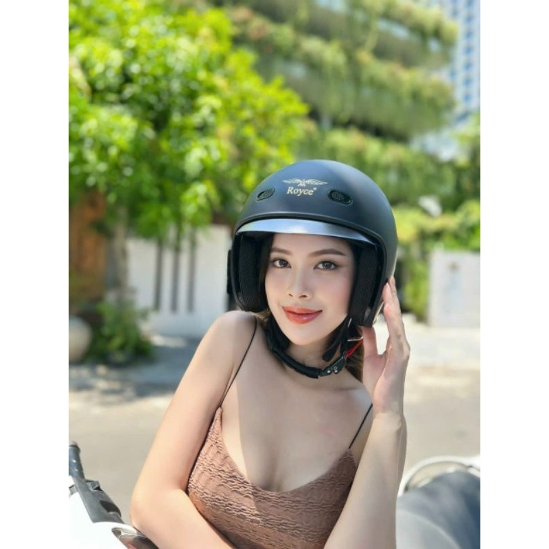 Mũ bảo hiểm kính âm royce xh26_ mũ bảo hiểm dấu kính đen trơn size xl