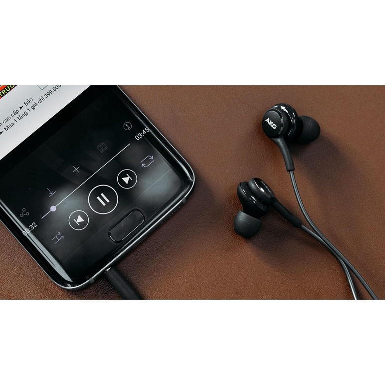 Tai nghe AKG Có Dây Chính Hãng màu đen có micro nhét tai Âm Bass Sinh Động Bảo hành Lỗi 1 đổi 1