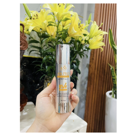Kem Chống Nắng nâng tone Lâu Trôi Làm Sáng Da An pro Tâm An SPF50+ PA++++ 50ML