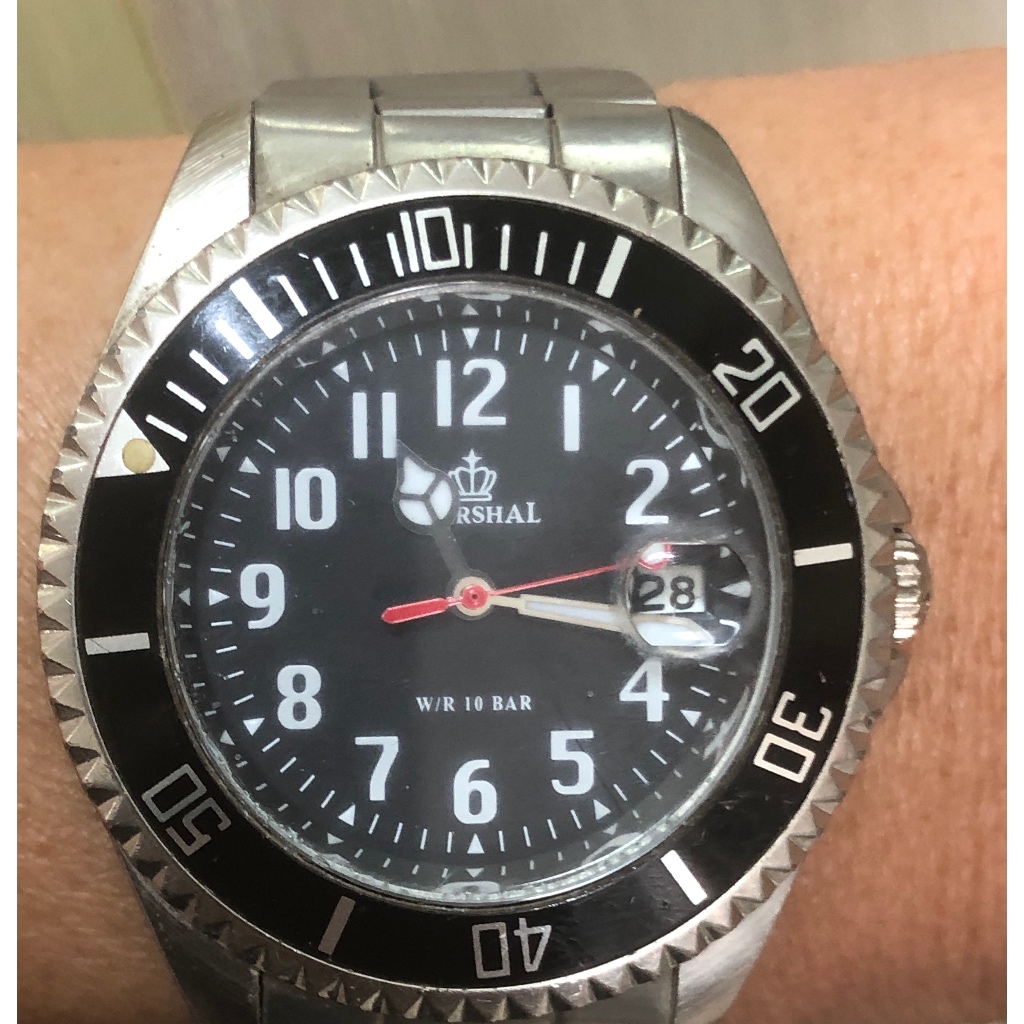 Đồng hô nam hiệu Marshal, si Nhật. Cỡ mặt 38mm