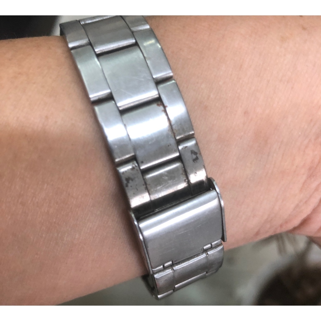 Đồng hô nam hiệu Marshal, si Nhật. Cỡ mặt 38mm