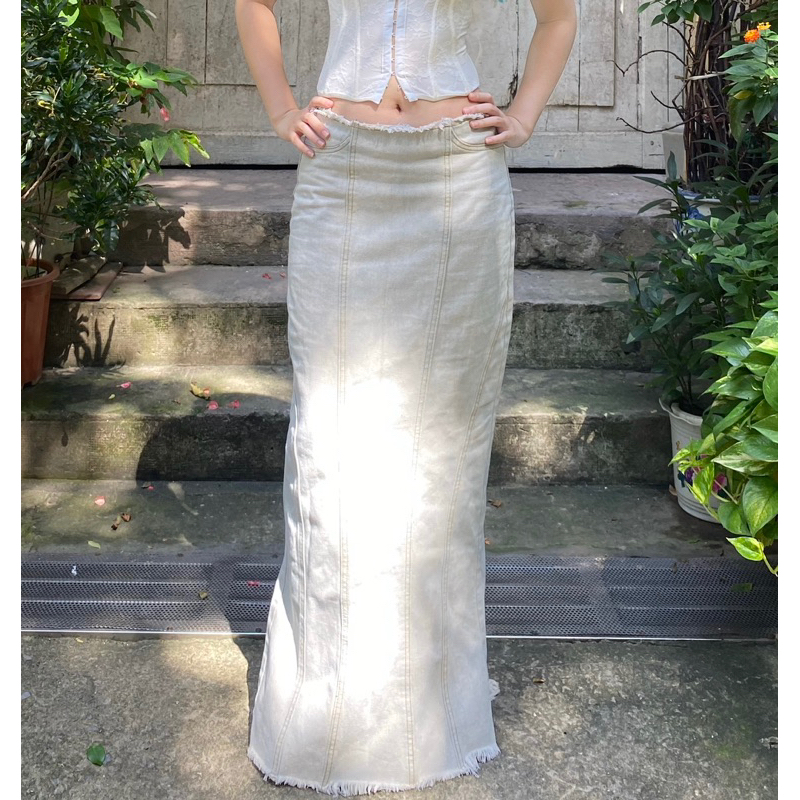 Chân váy jeans dài cạp thấp LONG DENIM SKIRT