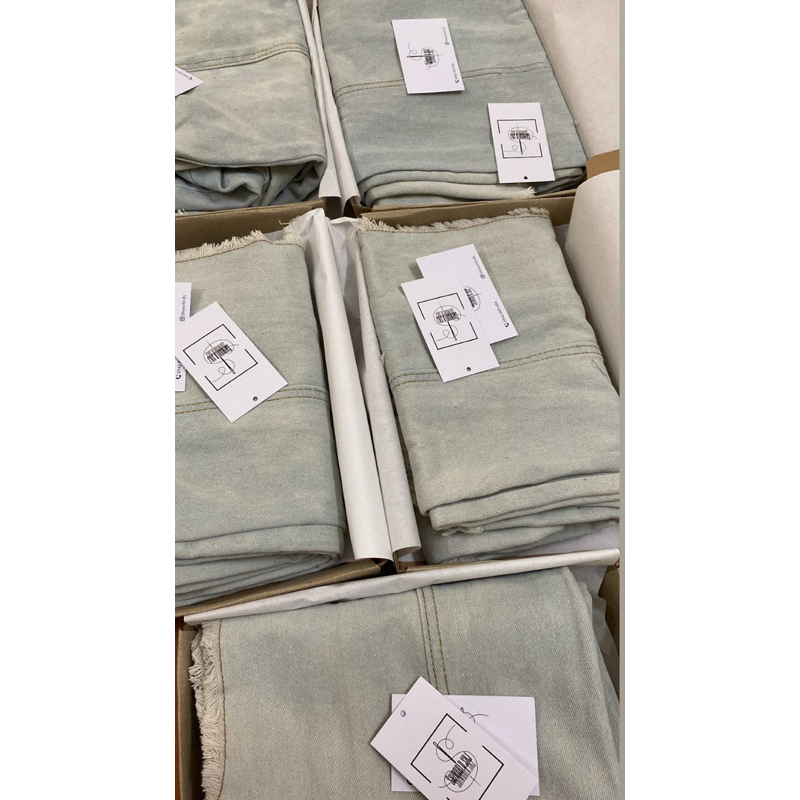 Chân váy jeans dài cạp thấp LONG DENIM SKIRT