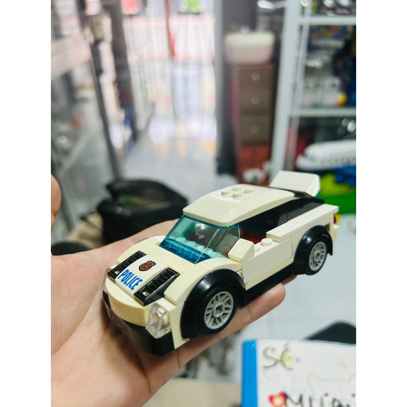 Mô hình lắp ráp LE GO 60128 City Police Pursuit như hình chụp