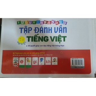 Tập đánh vần Tiếng Việt.