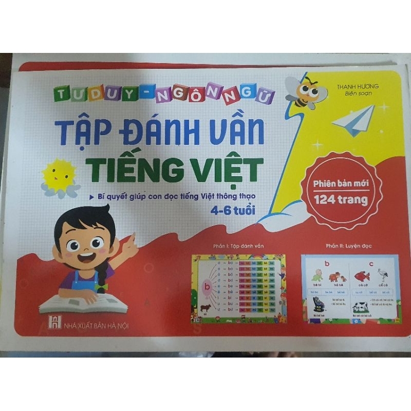 Tập đánh vần Tiếng Việt.