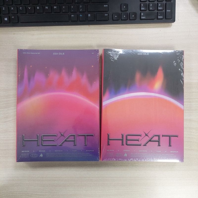 Album ảnh  - i-dle chính hãng Hàn Quốc