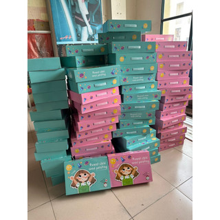 Bàn ánh sáng, bàn vẽ tranh cát, giáo cụ montessori