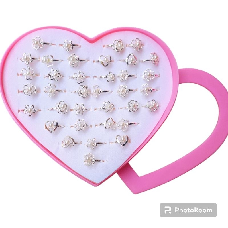 Sét 10 nhẫn cho bé nhiều hình xinh xắn